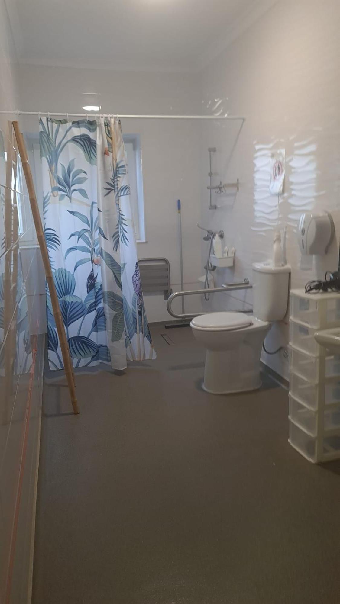 Hostel Jardins De Sao Luis เซตุบาล ภายนอก รูปภาพ