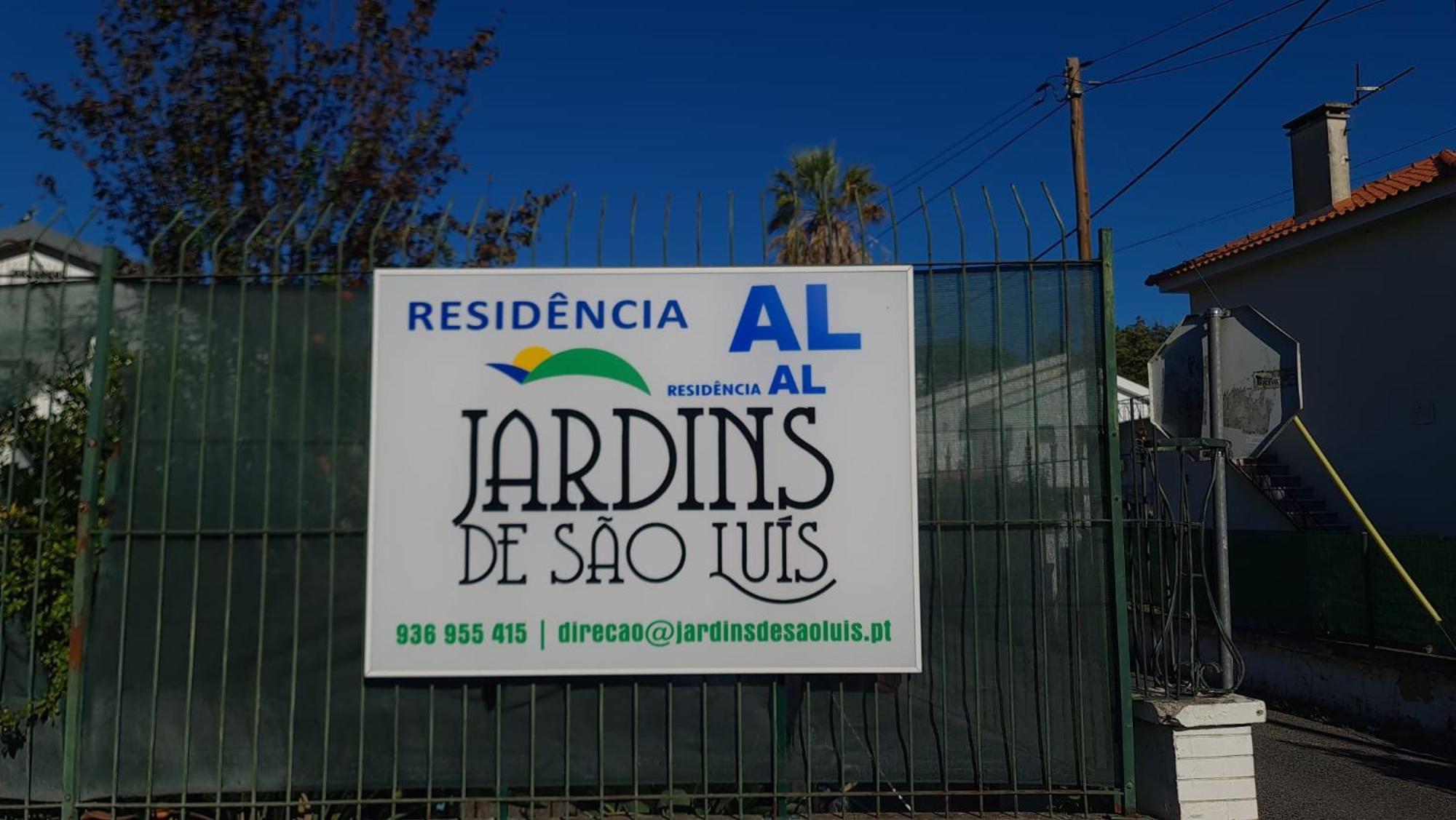 Hostel Jardins De Sao Luis เซตุบาล ภายนอก รูปภาพ