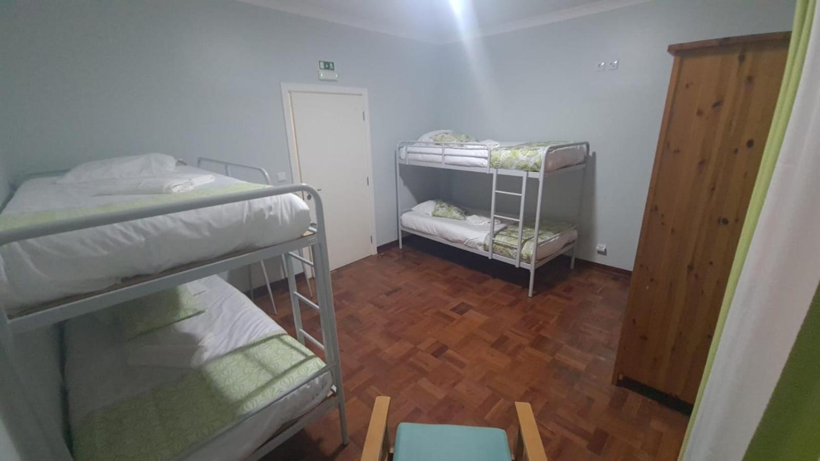 Hostel Jardins De Sao Luis เซตุบาล ภายนอก รูปภาพ