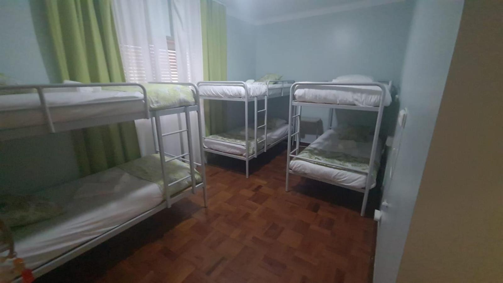 Hostel Jardins De Sao Luis เซตุบาล ภายนอก รูปภาพ