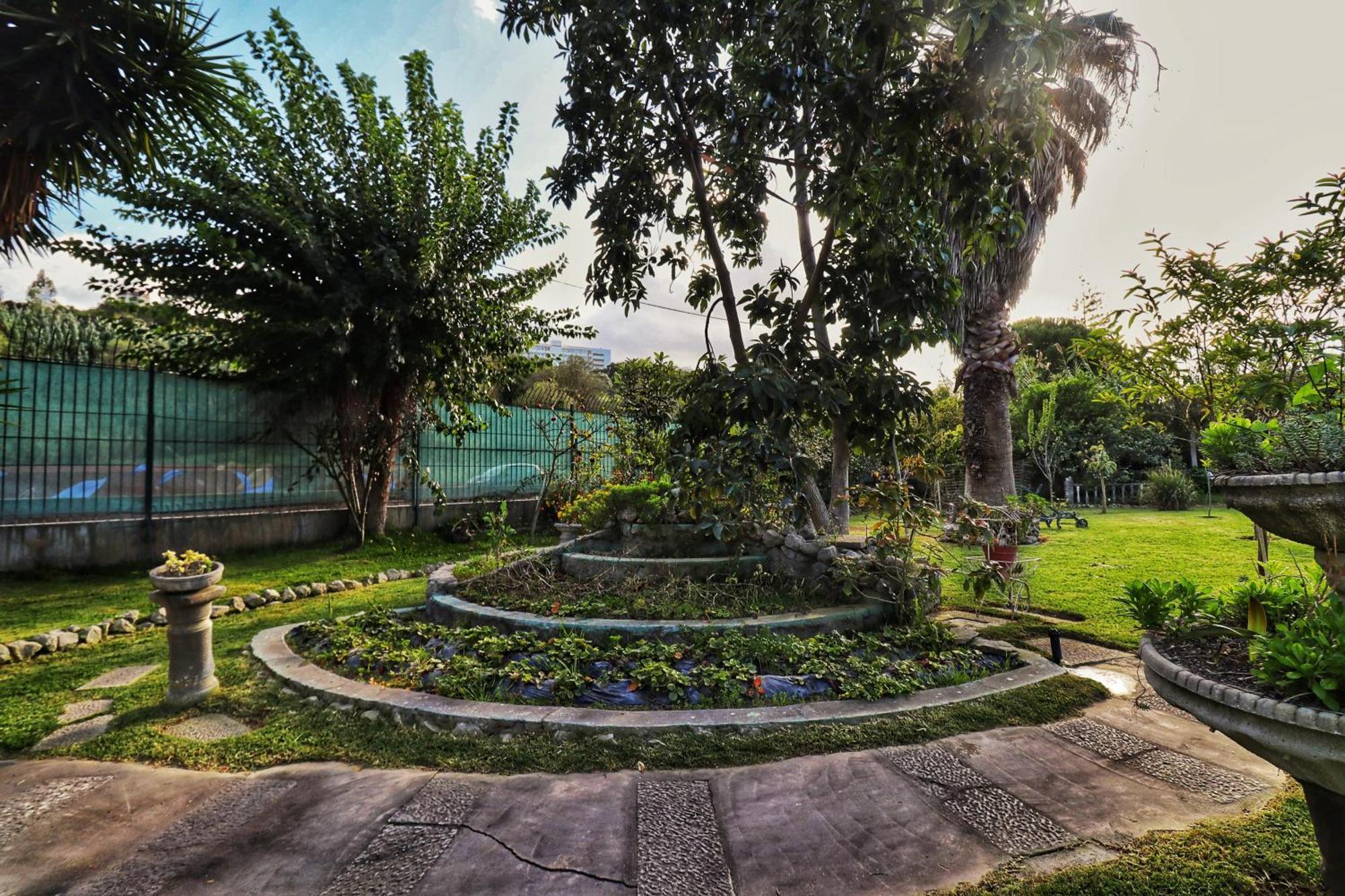 Hostel Jardins De Sao Luis เซตุบาล ภายนอก รูปภาพ